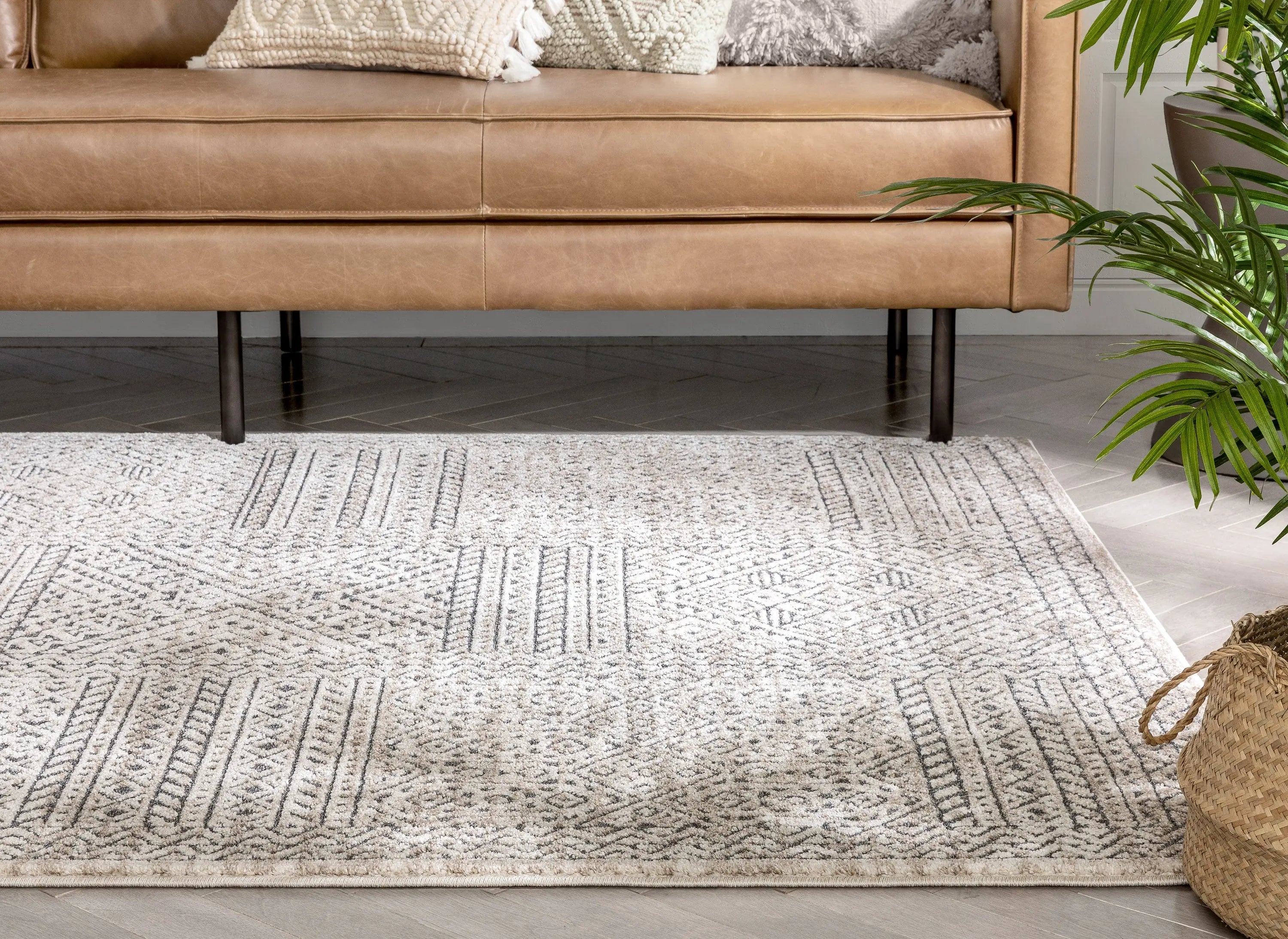 Lyre Tribal Mosaic Tile-Work Beige & Grey Distressed High-Low Rug Well Woven