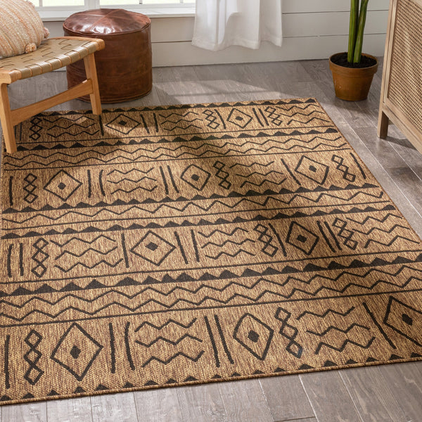 Faye Tribal Diamond Pattern Natural Indoor Outdoor Rug