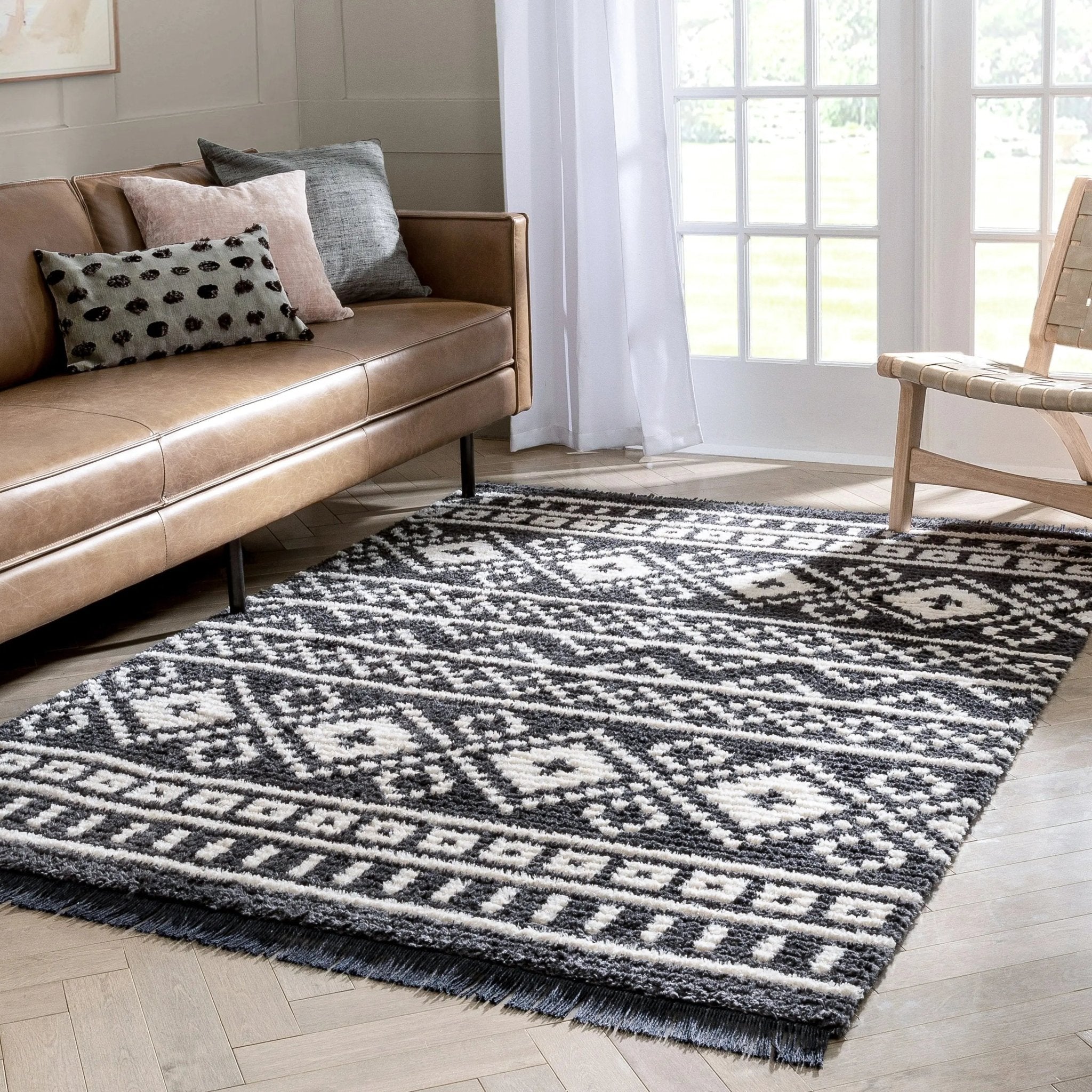 Nokomis Tribal Diamond Lattice Pattern Grey High-Low Textured Pile Rug Well Woven