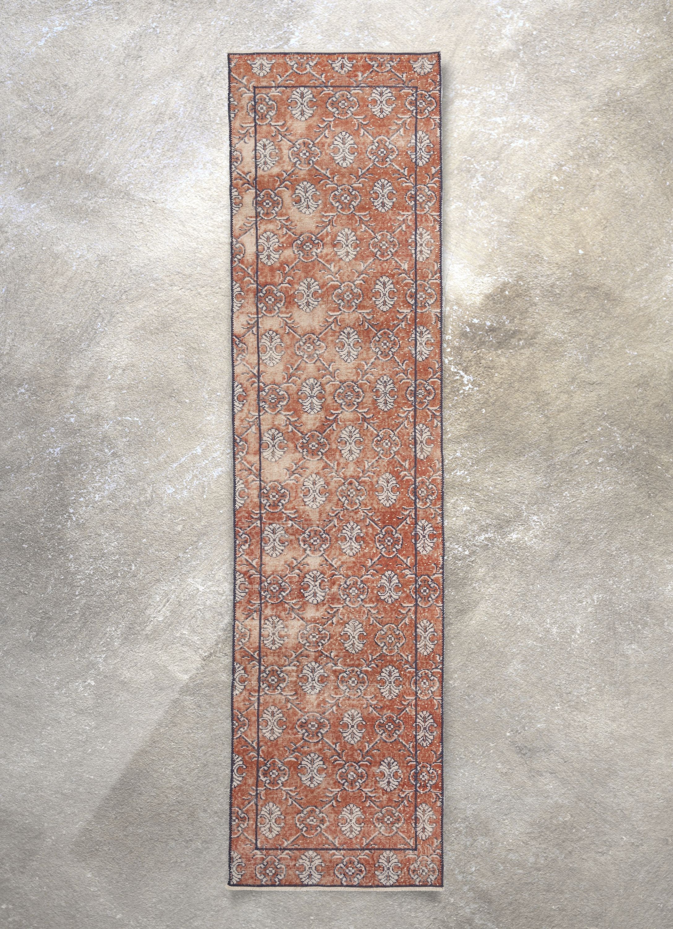 Enza Crimson & Navy Blue Persian Geometric Lattice Pattern One-of-a-Kind Handmade Wool Area Rug 2'8