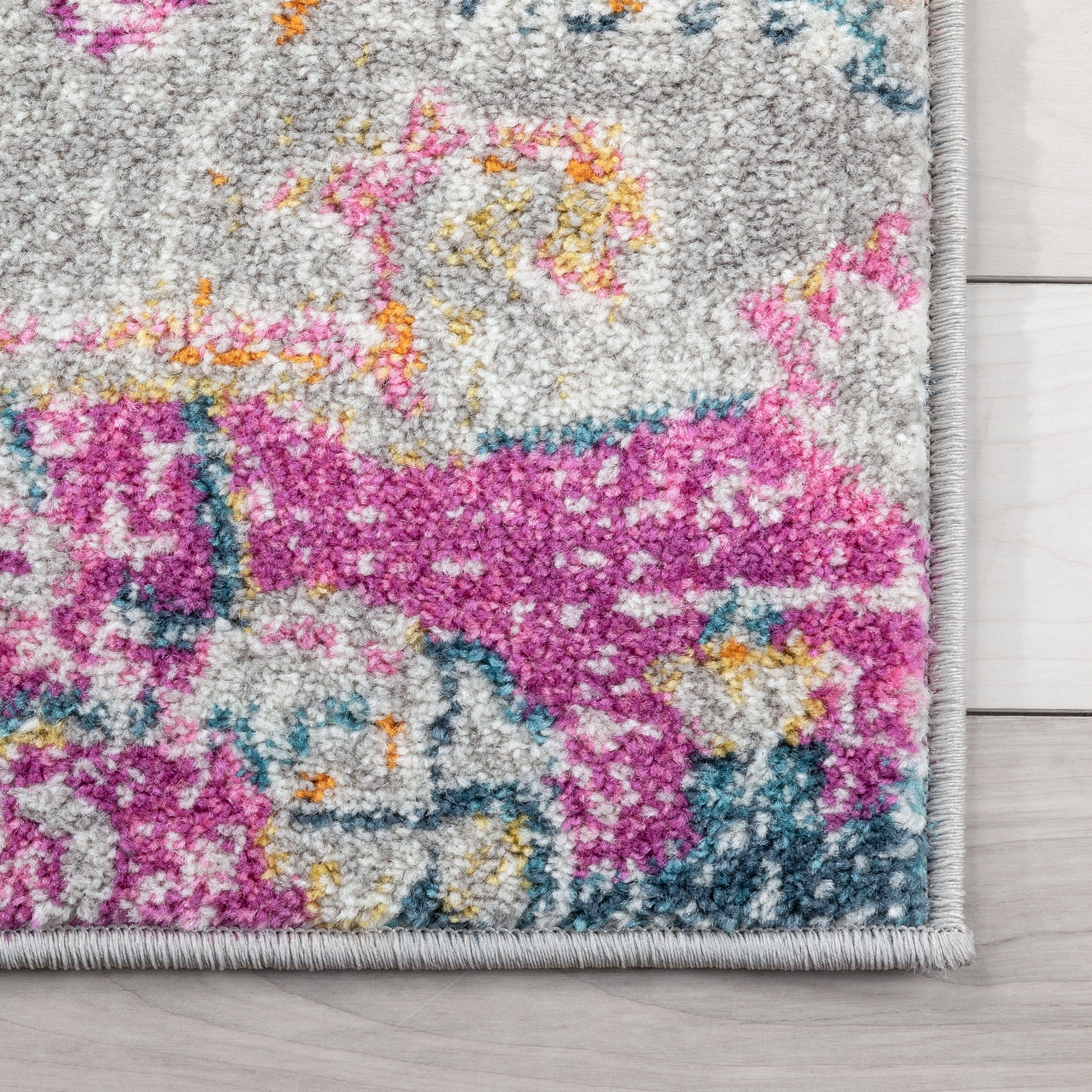 Taura Bohemian Oriental Perisan Fuchsia Rug