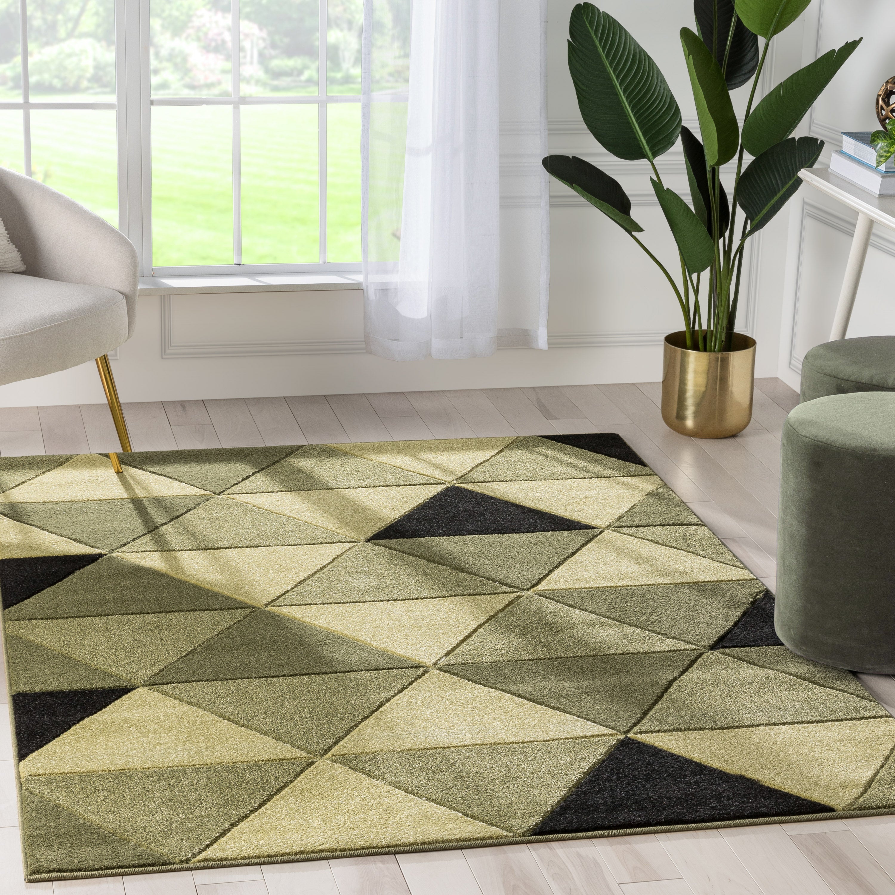 Rita Glam Geometric Triangles Green 5'3" x 7'3" High-Low Rug