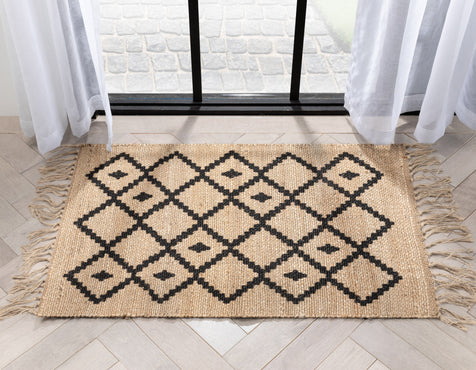 Rabia Natural-Fiber Tribal Black Hand-Woven Chunky-Textured Rug