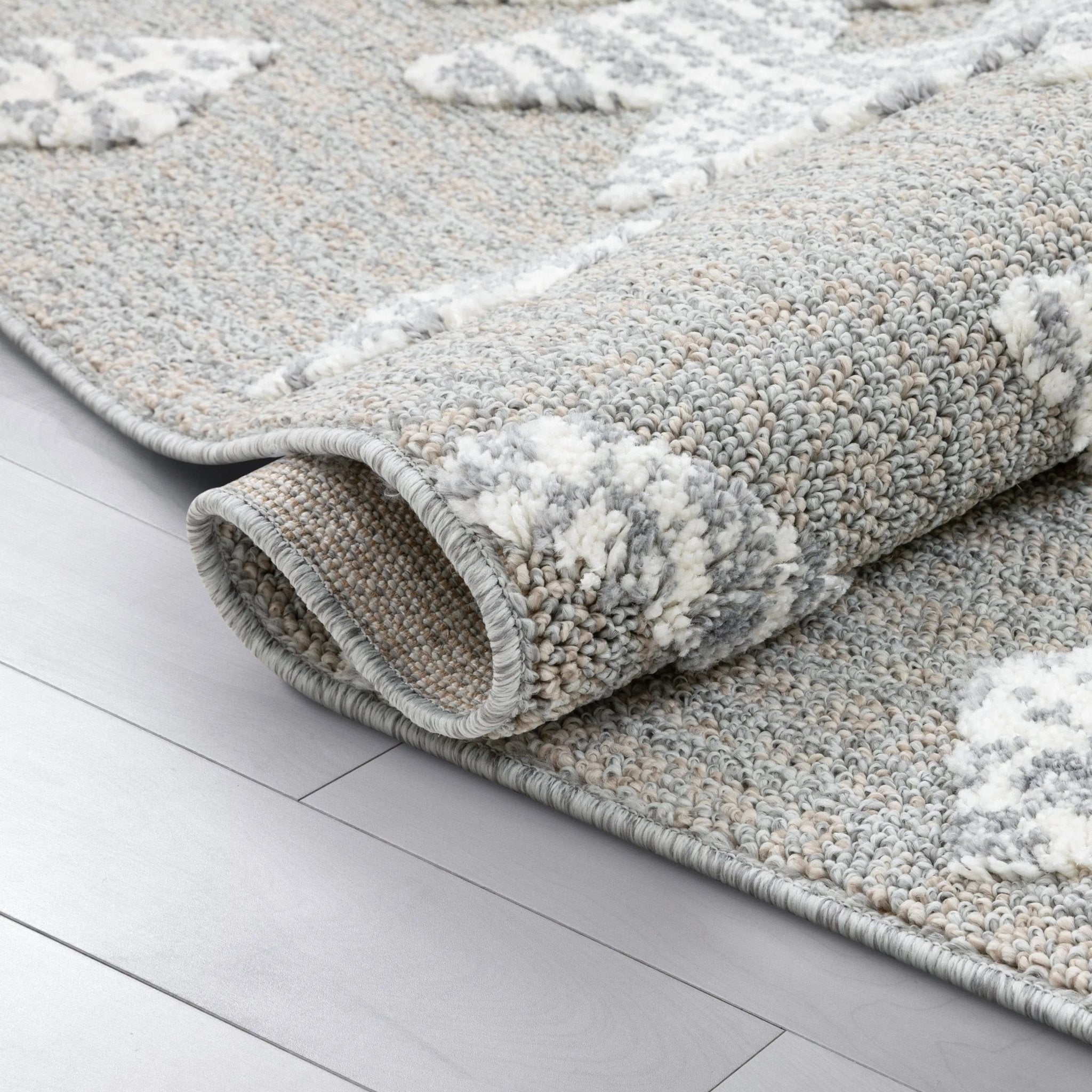 Savannah Tribal Geometric Pattern Ivory High-Low Textured Rug Well Woven