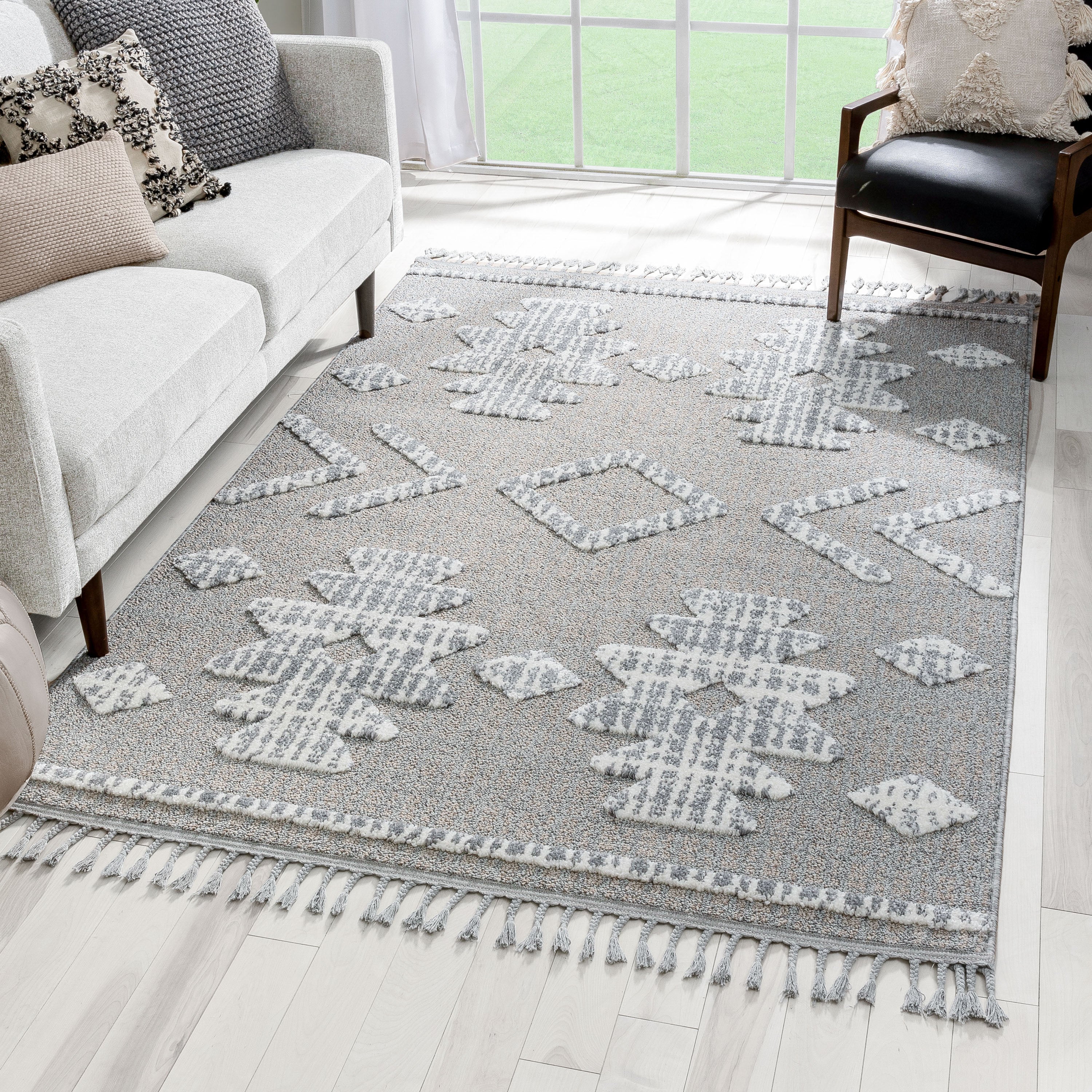 Savannah Tribal Geometric Pattern Ivory High-Low Textured Rug