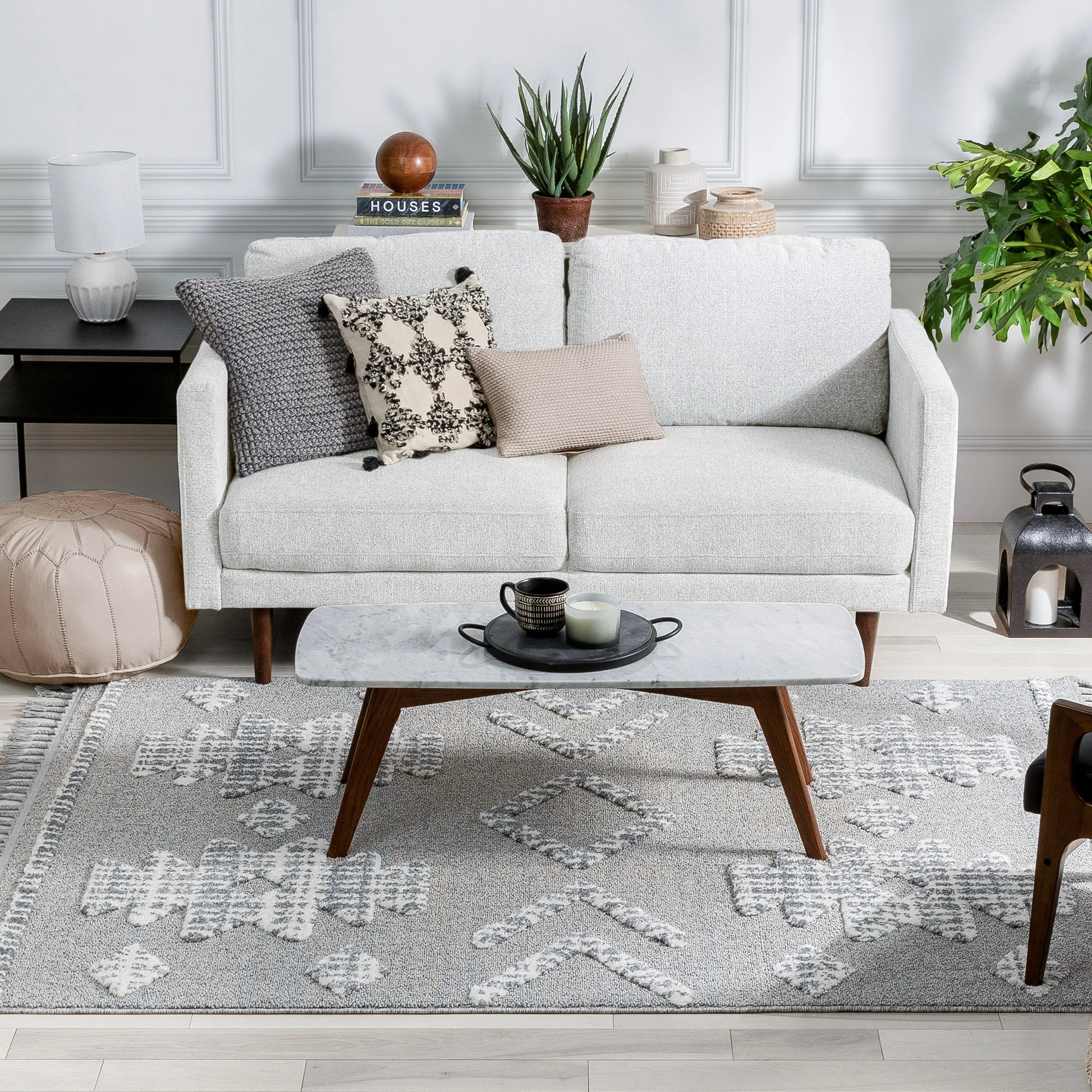 Savannah Tribal Geometric Pattern Ivory High-Low Textured Rug Well Woven