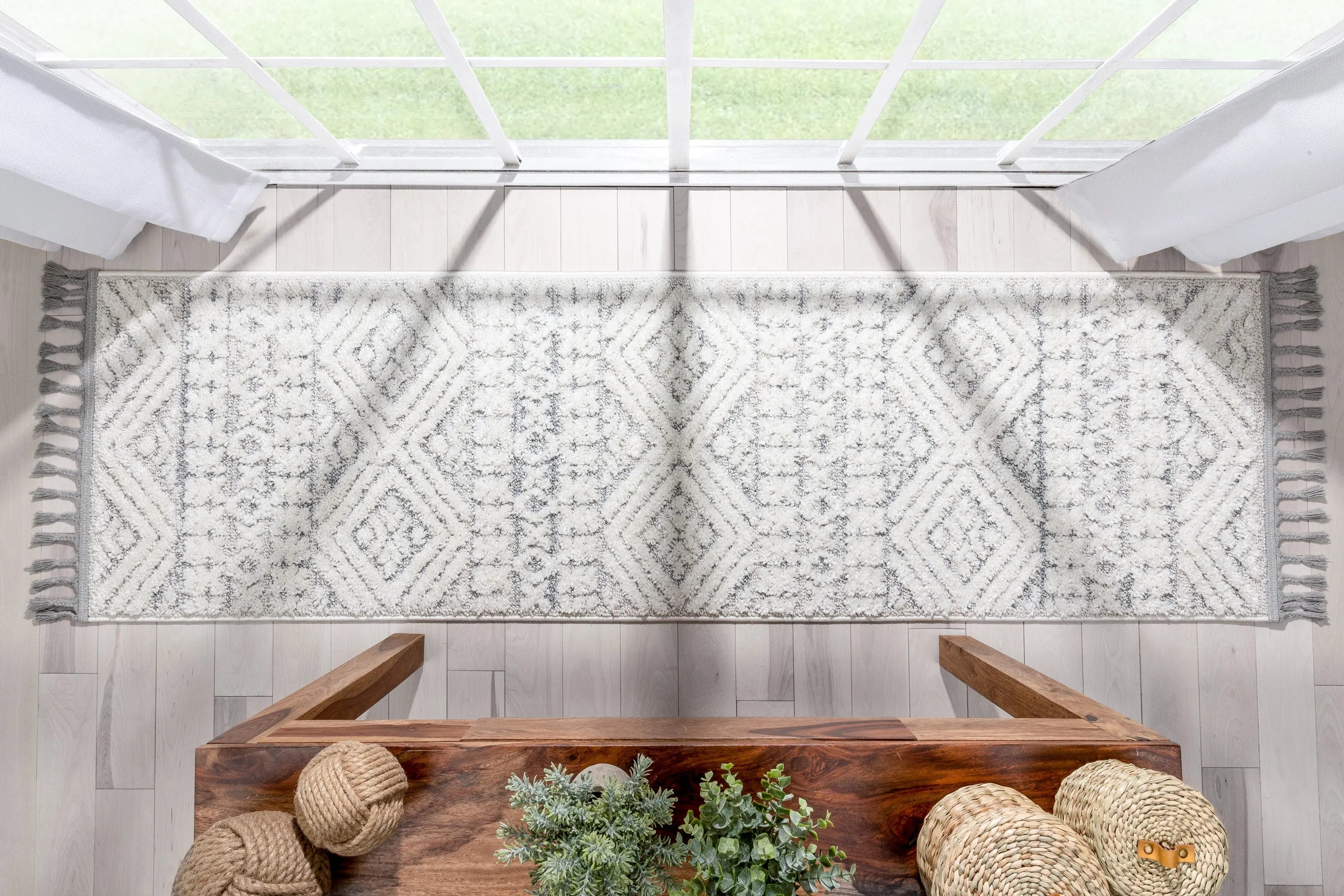 Eliana Tribal Geometric Chevron pattern Cream High-Low Textured Rug Well Woven