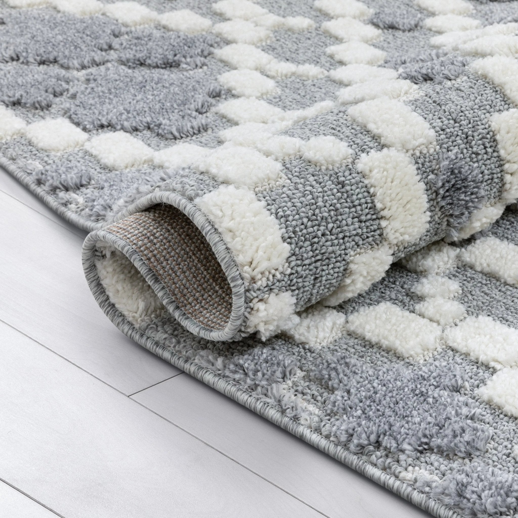 Melanie Contemporary Medallion Diamond Pattern Grey Cream High-Low Textured Rug Well Woven