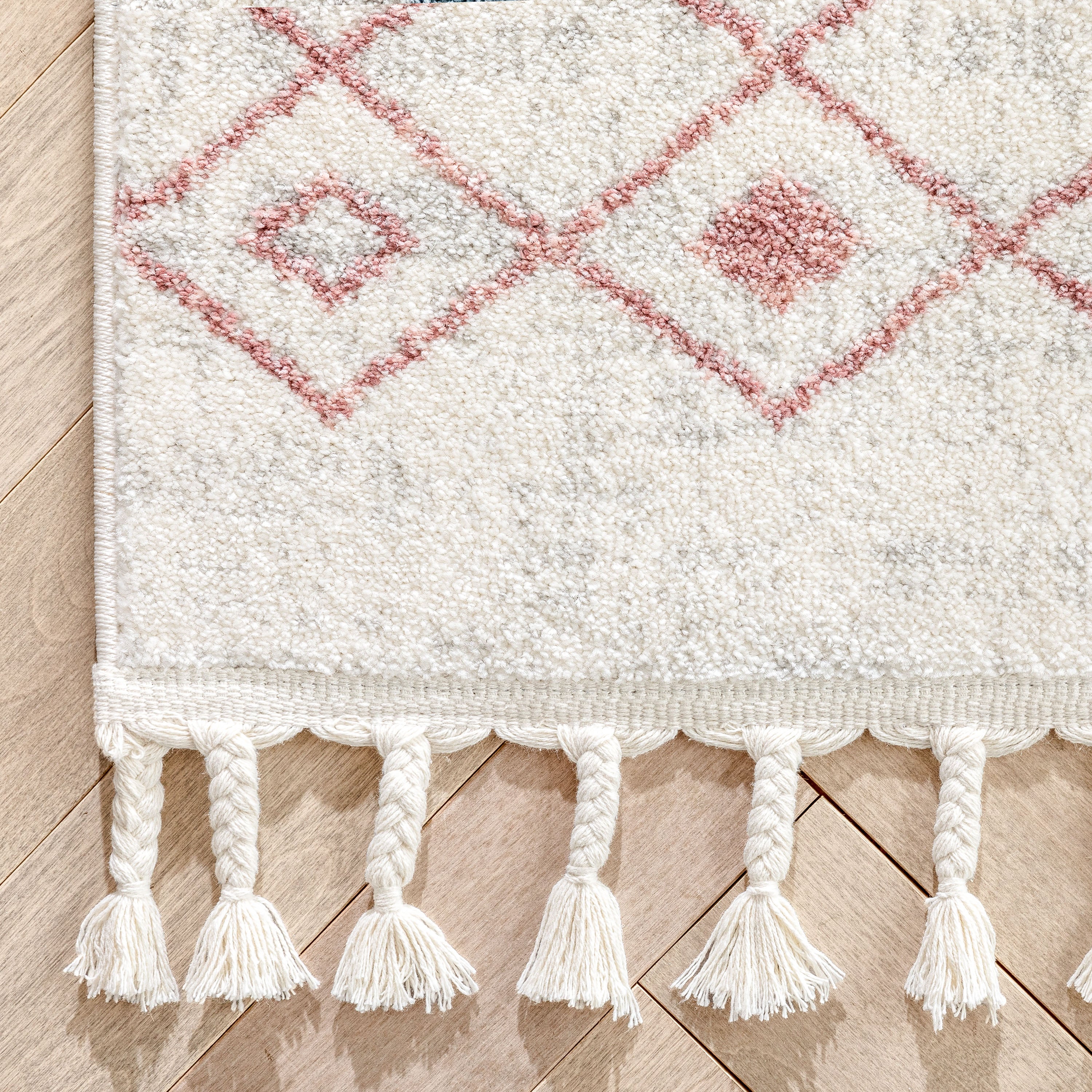 Transistora Nordic Tribal Trellis Pattern Blush Rug