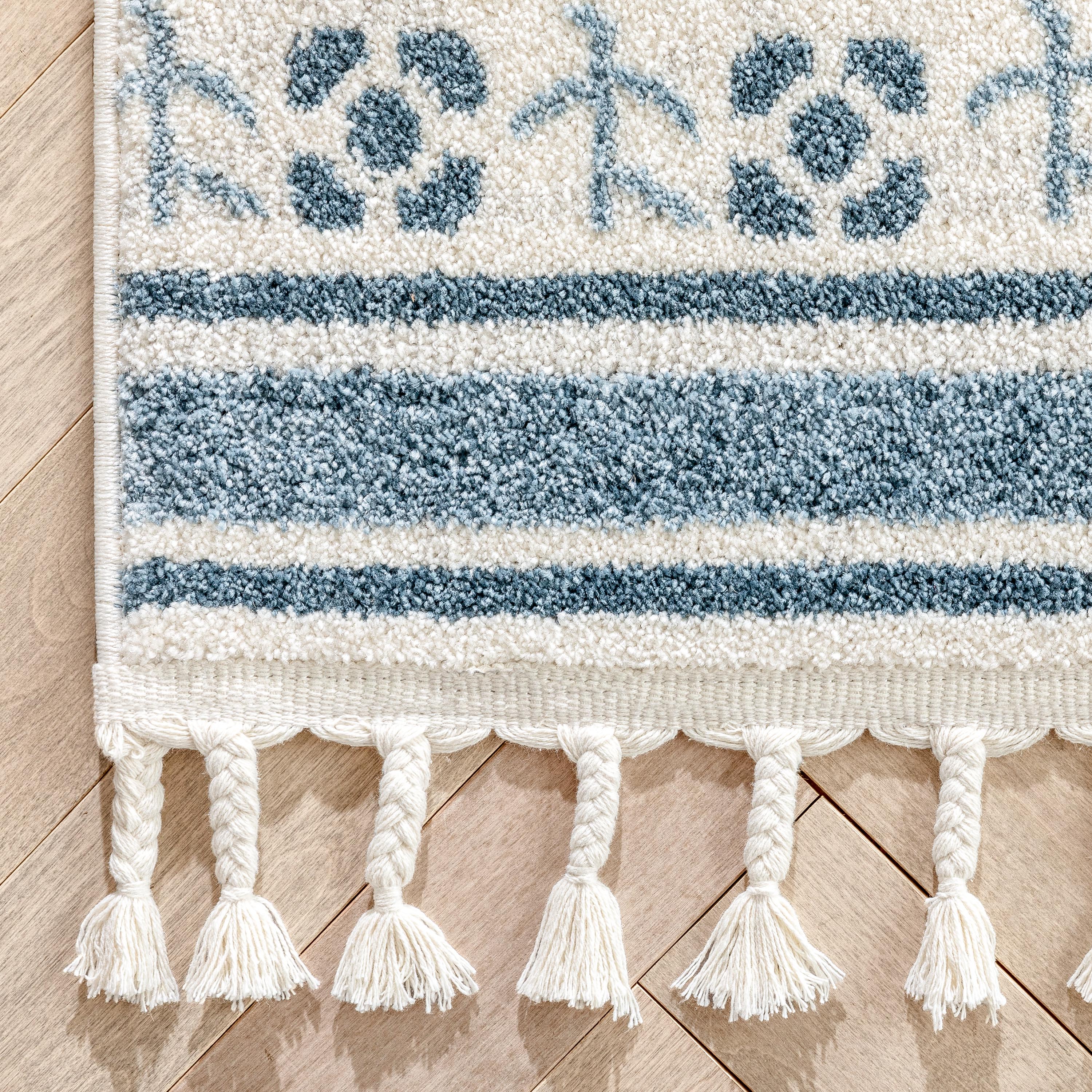 Capa Nordic Tribal Ivory Blue Rug