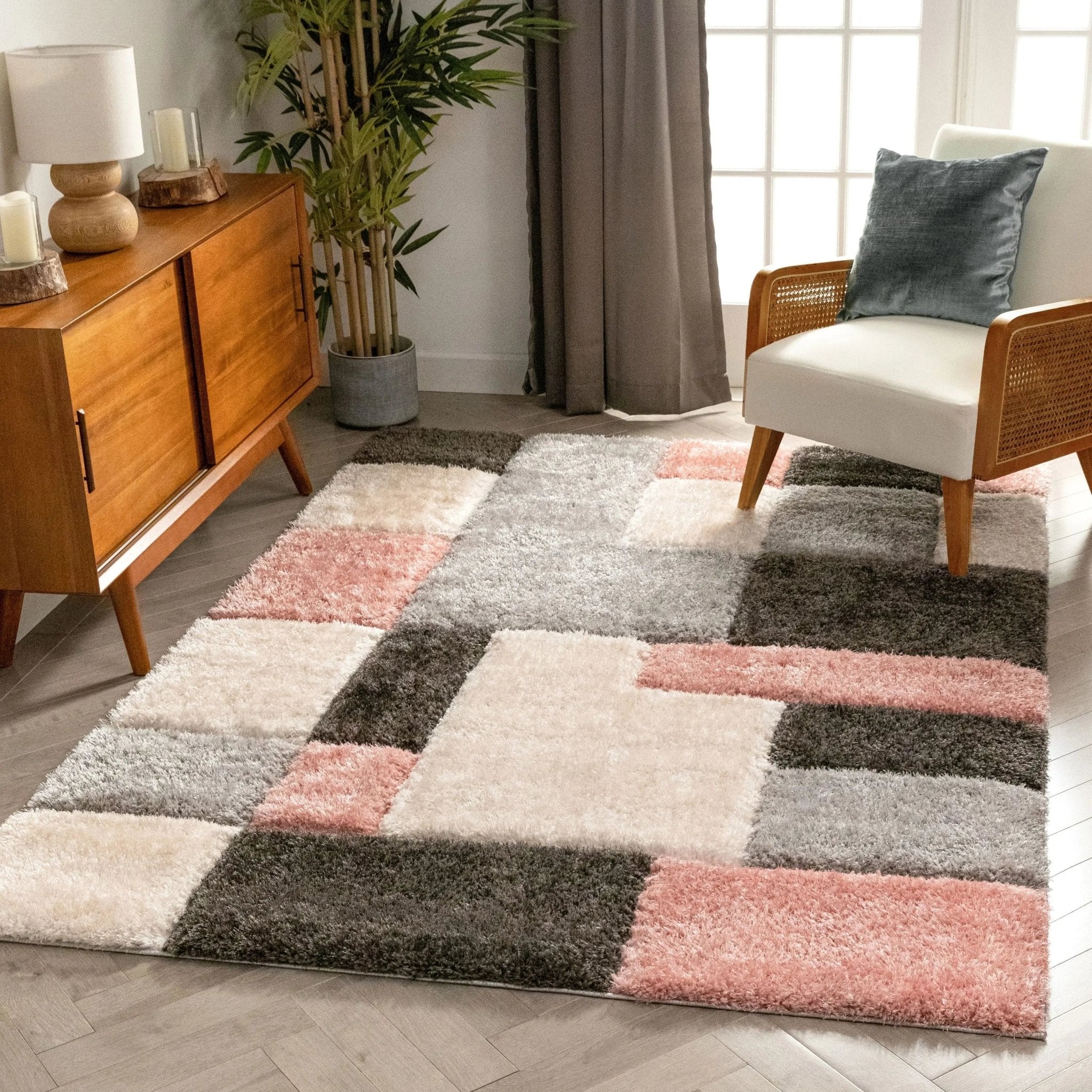 Escondido Blush Modern Geometric 3D Textured Shag Rug Well Woven