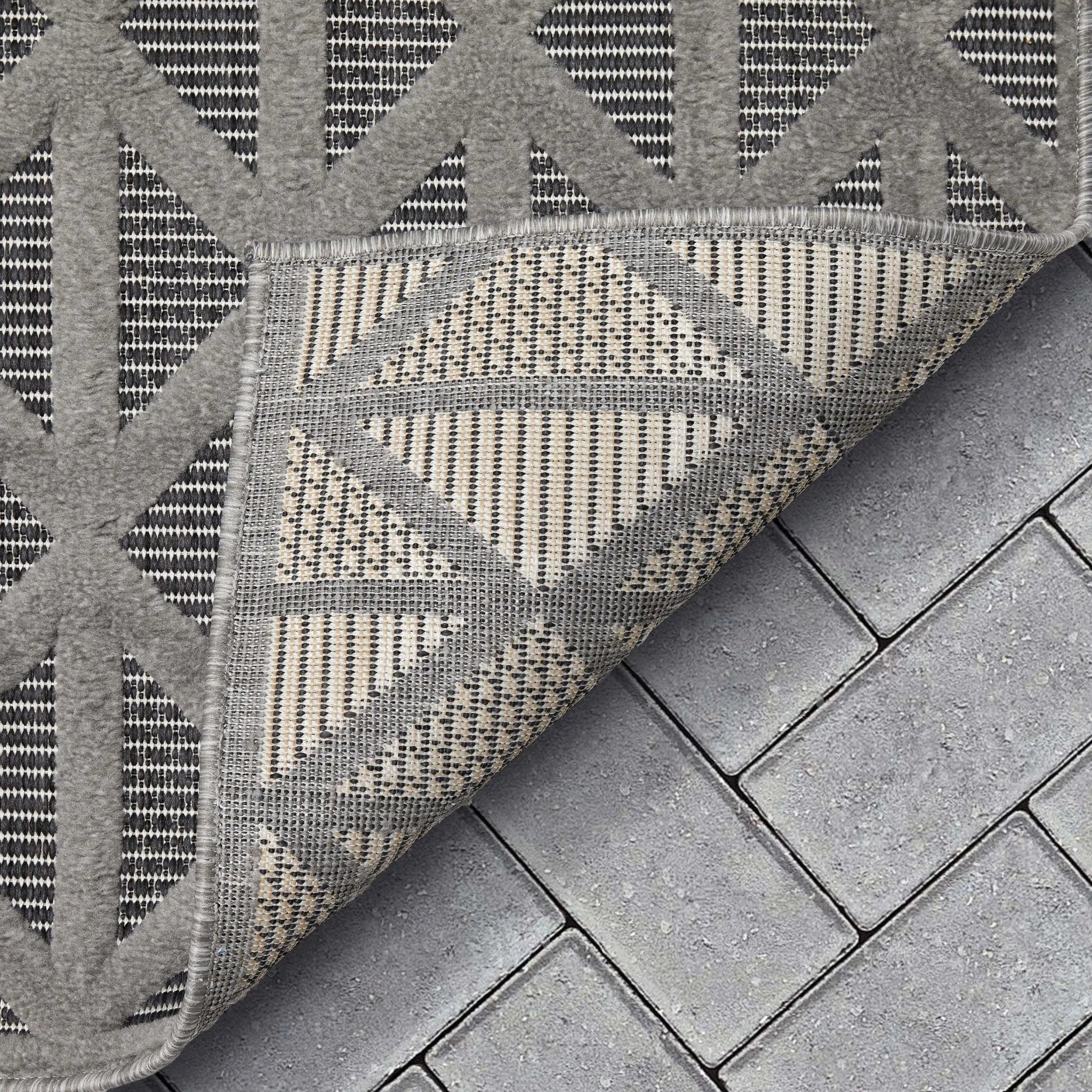 Ciel Modern Geometric Indoor/Outdoor Grey High-Low Rug Well Woven