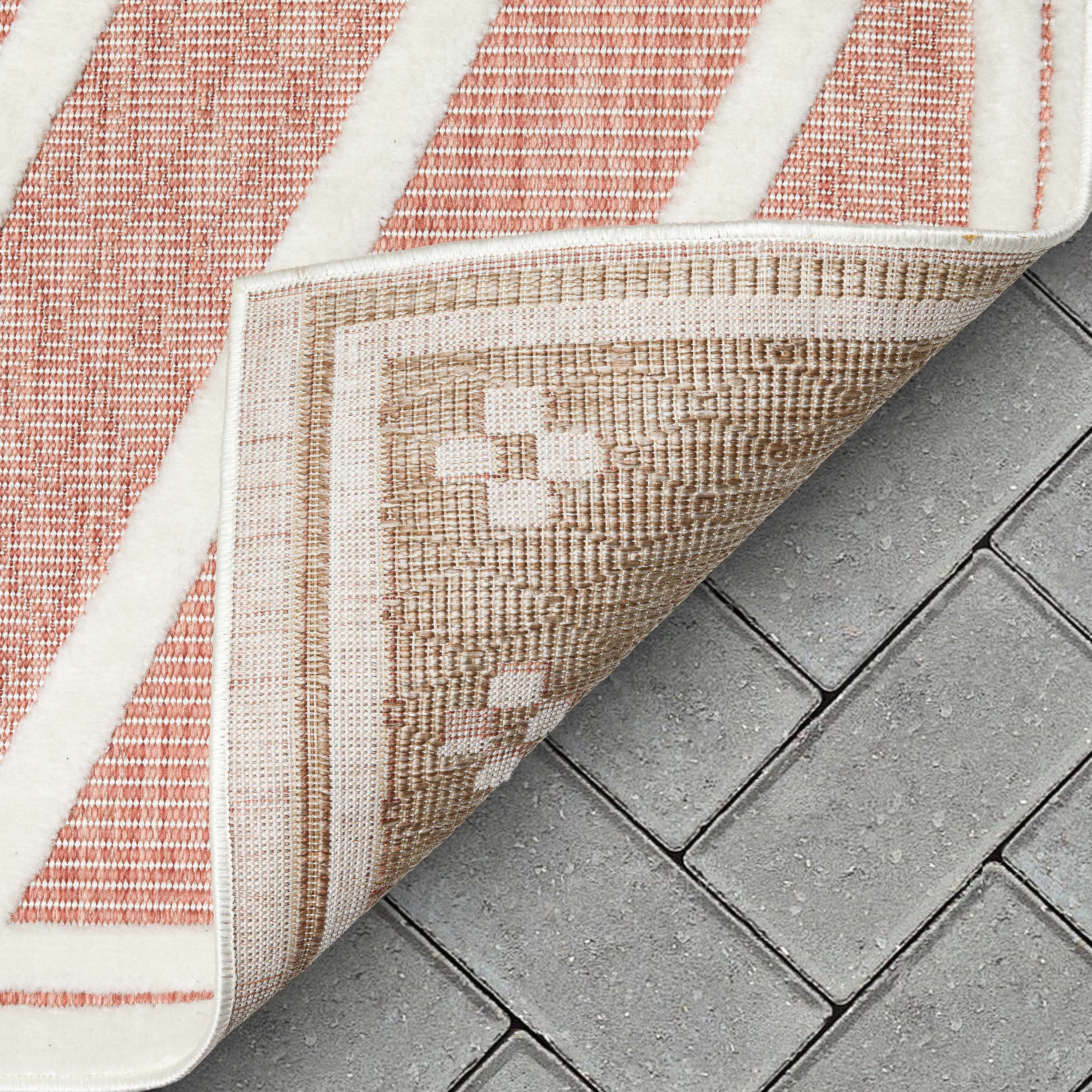 Mali Tribal Diamond Pattern Indoor/Outdoor Terracotta High-Low Rug