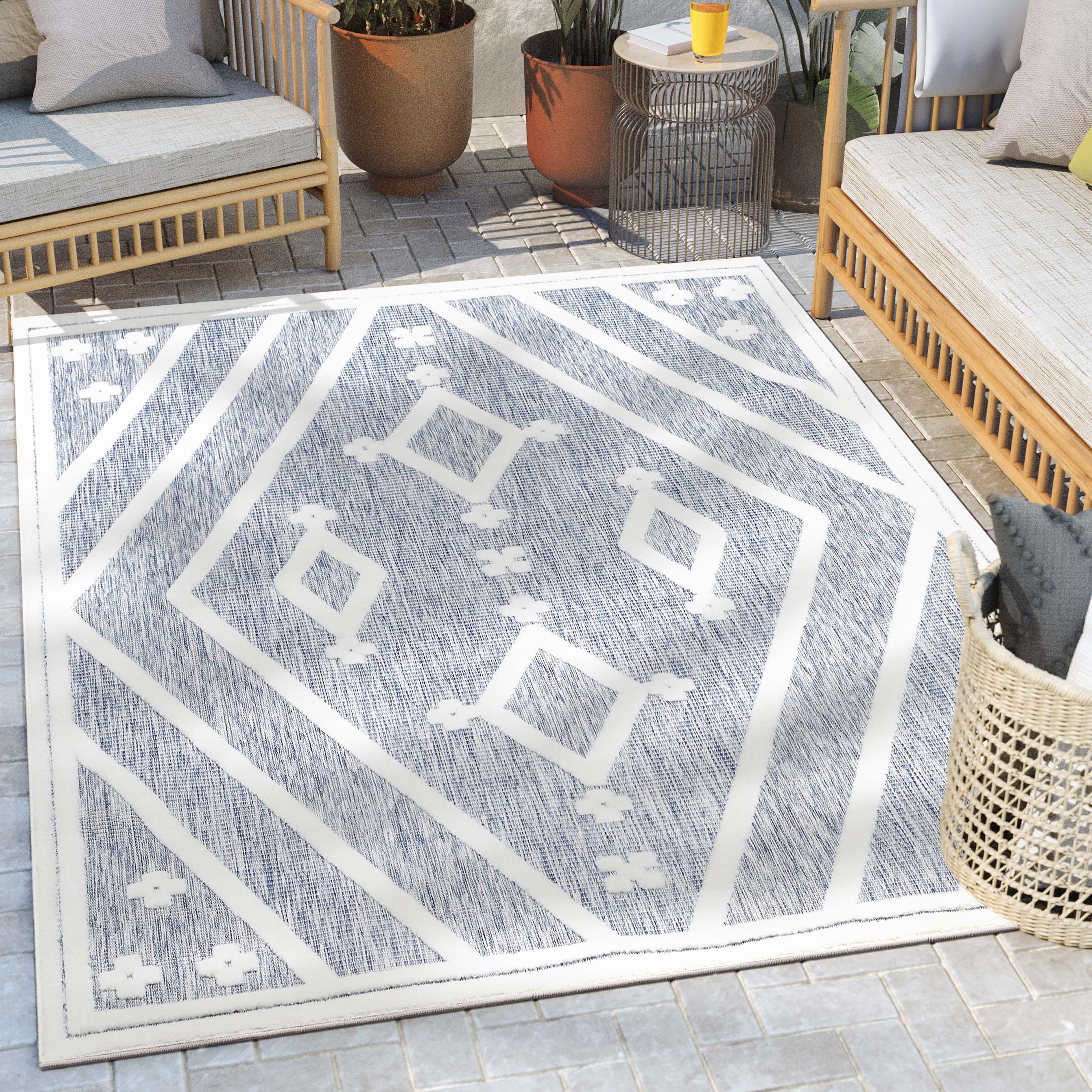 Mali Tribal Diamond Pattern Indoor/Outdoor Blue High-Low Rug