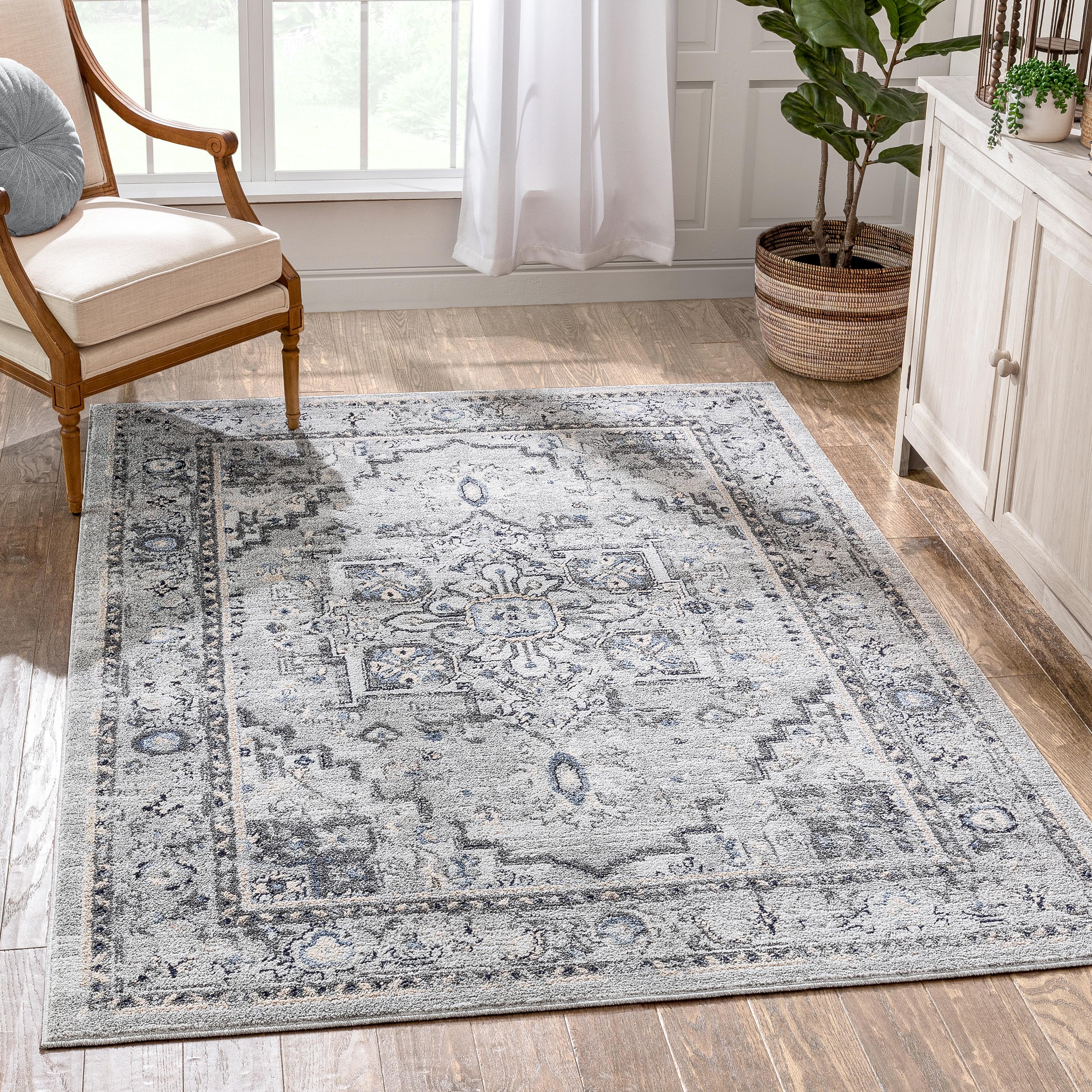 Novara Vintage Oriental Medallion Pattern Grey Blue 7'10" x 9'10" Rug