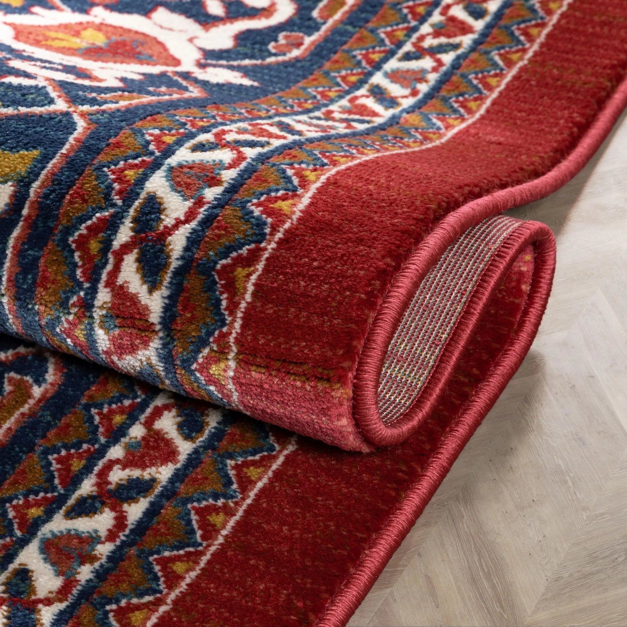 Jackie Crimson Traditional Medallion Tribal Rug Well Woven