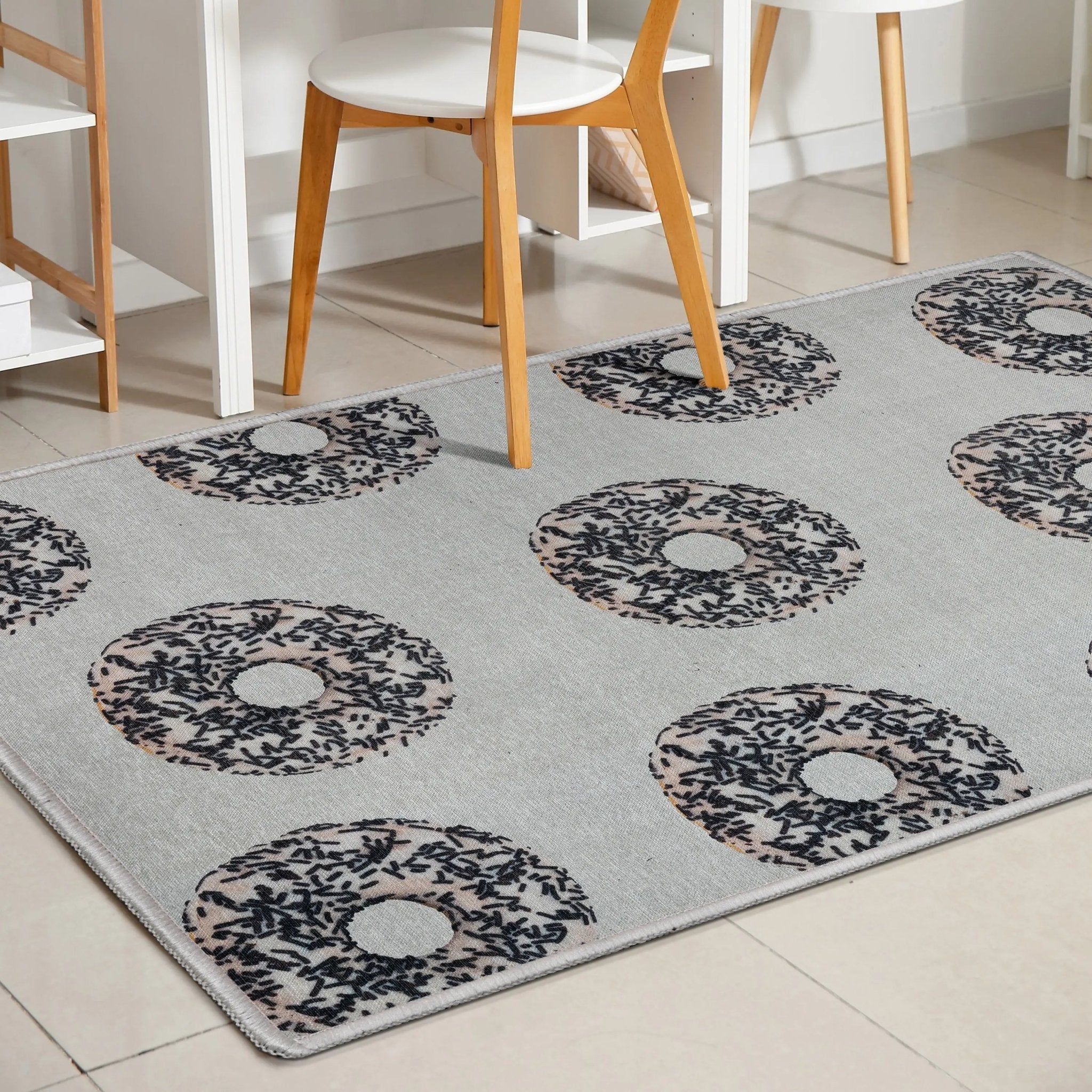 Multi White Sprinkles Donut Novelty Ivory Black Flat-Weave Rug Well Woven