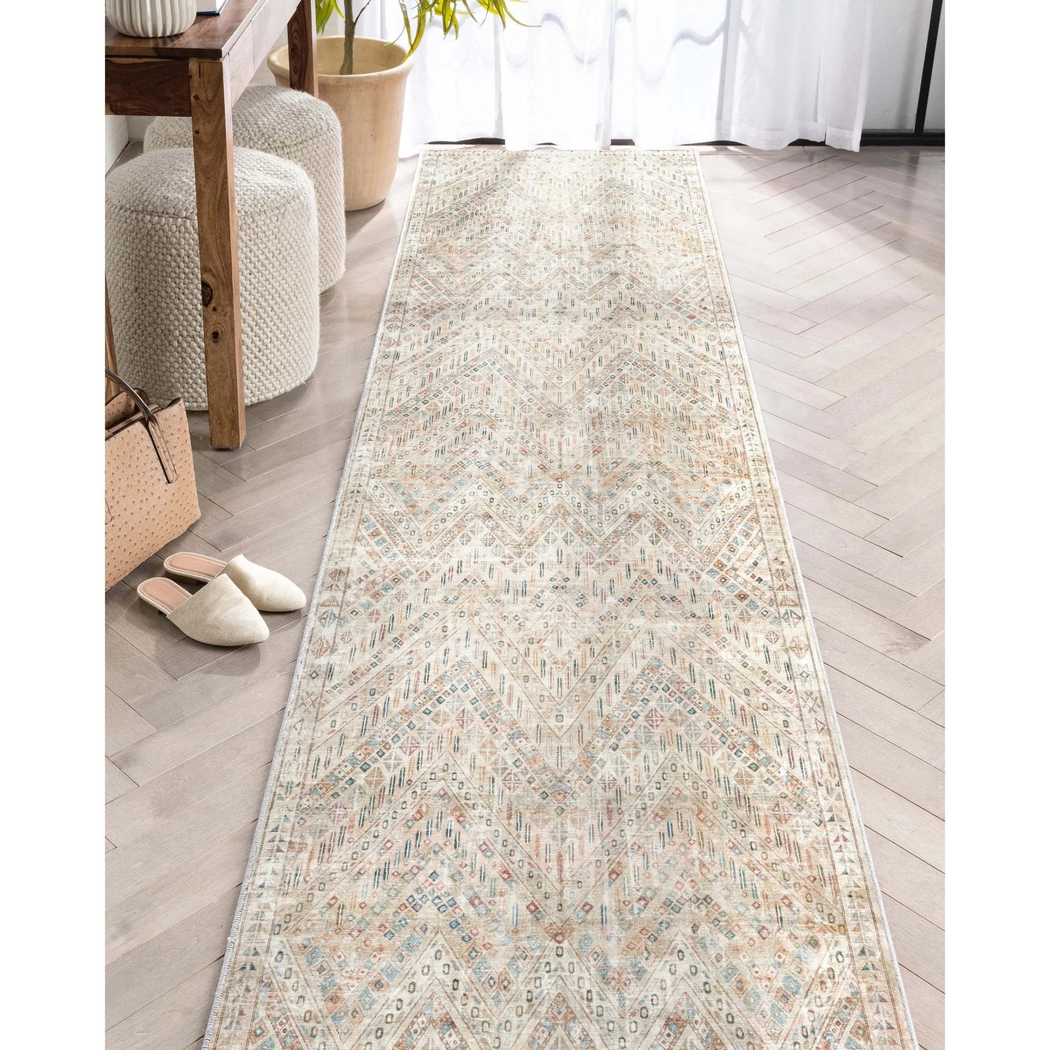 Anya Vintage Tribal Chevron Ivory Flat-Weave Rug Well Woven