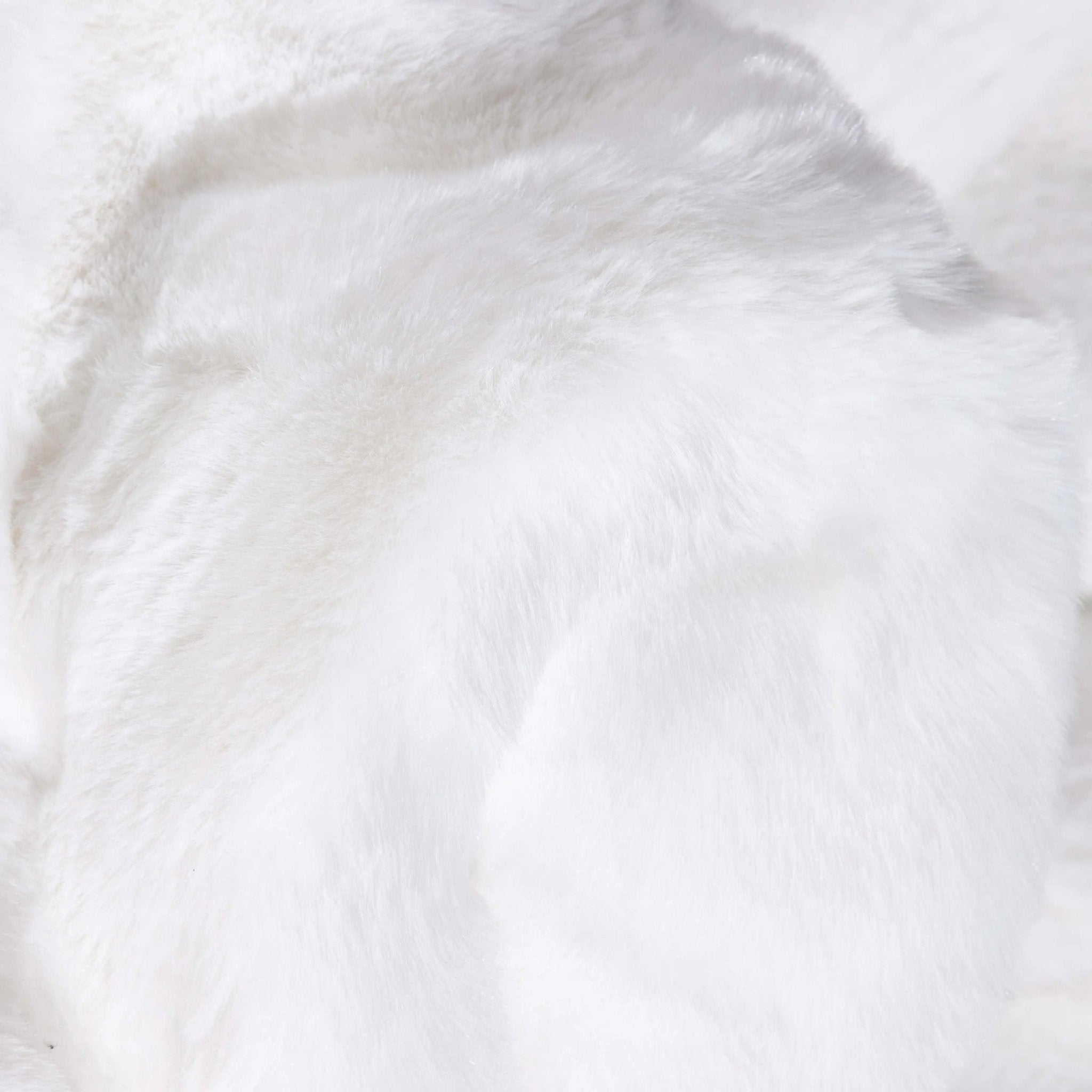 Crest Modern Glam Faux Fur Plush White Shag Rug Well Woven