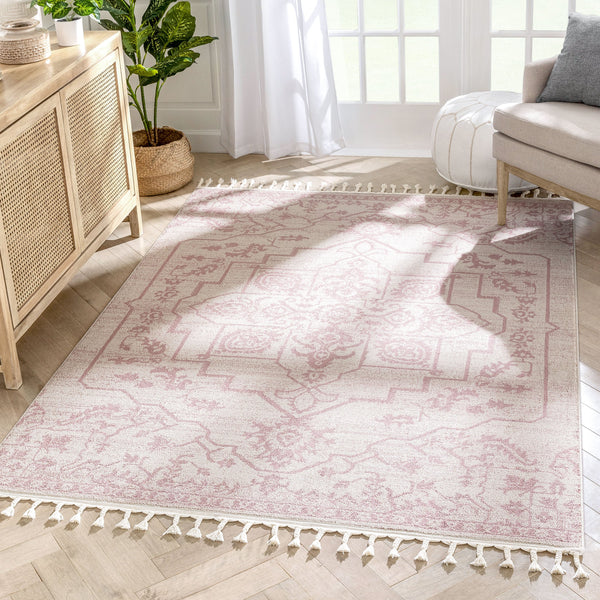 Valentina Oriental Medallion Pattern Blush Kilim-Style Rug